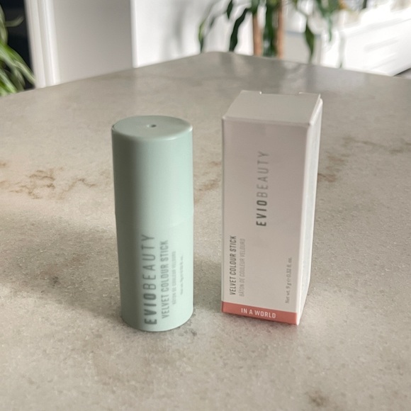 🔥4/$20 🆕 EVIO Cream Cheek Lip Eye Velvet Colour multiStick full size InaWorld - Picture 5 of 11